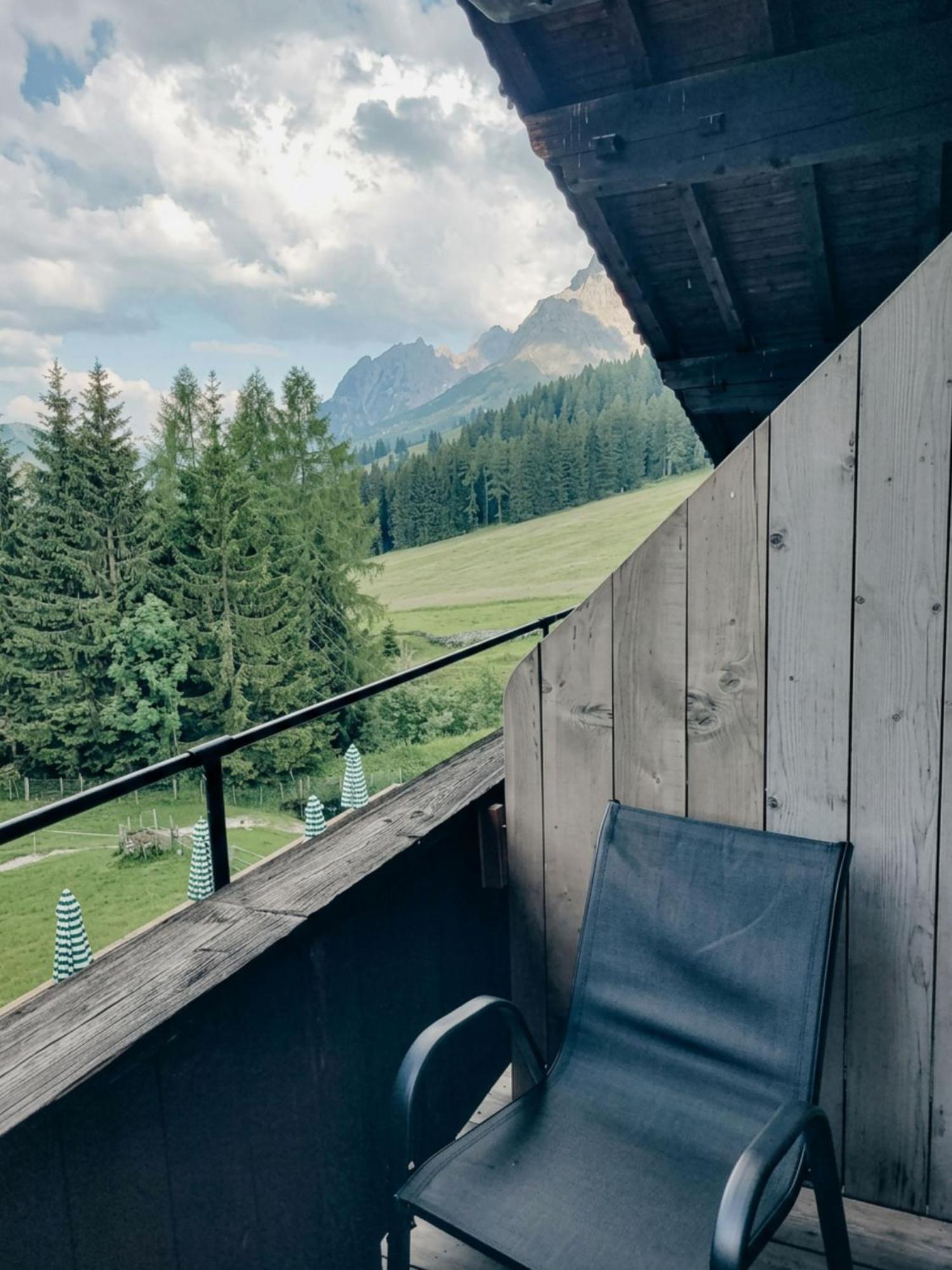 Einzelzimmer mit Bergblick